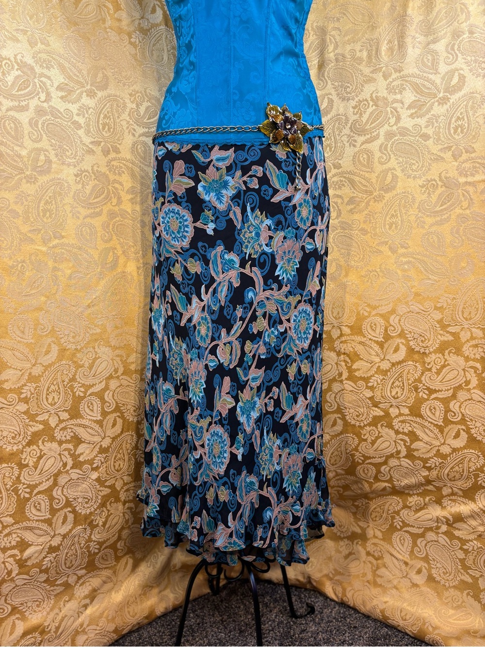 ✨Vintage Y2K Boho Floral Ruffle Maxi Skirt✨